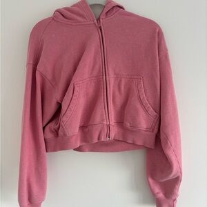 Aritzia TNA Cropped Hoodie